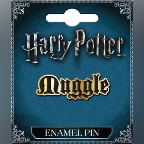 Harry Potter “Muggle” Enamel Pin by Ata-Boy - New in Package - Picture 1 of 5